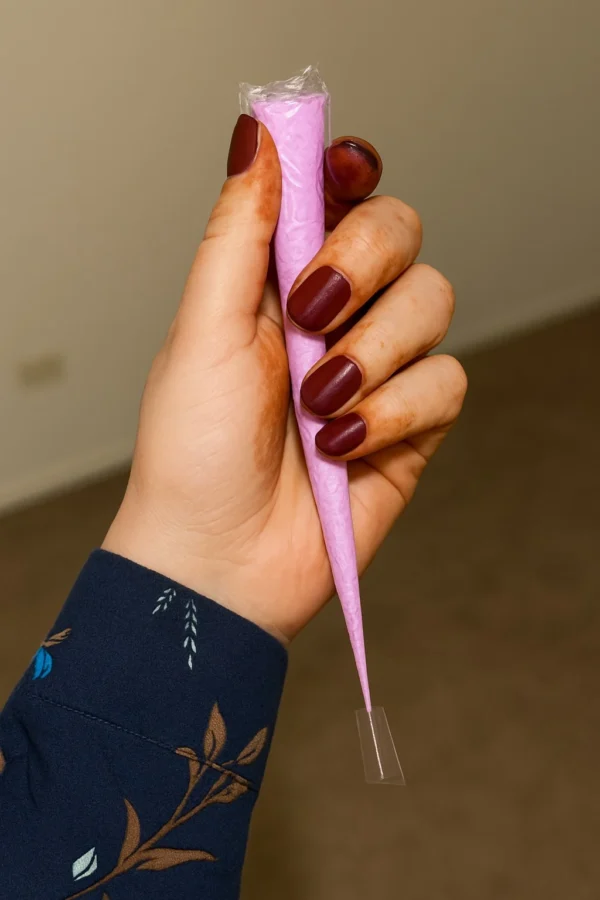 Nail henna cone